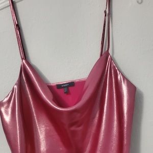 Nice comfortable blouse of good quality, it is for any occasion.